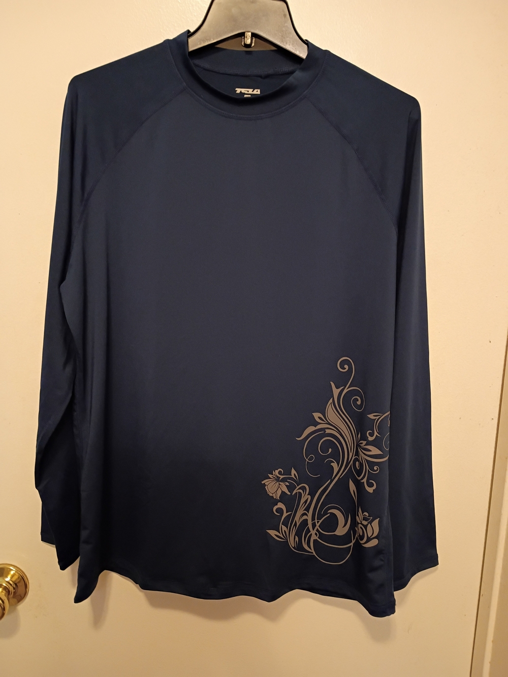 TSLA Women's Dark Blue Long Sleeve Top with Decorative Floral Print XL No Tags